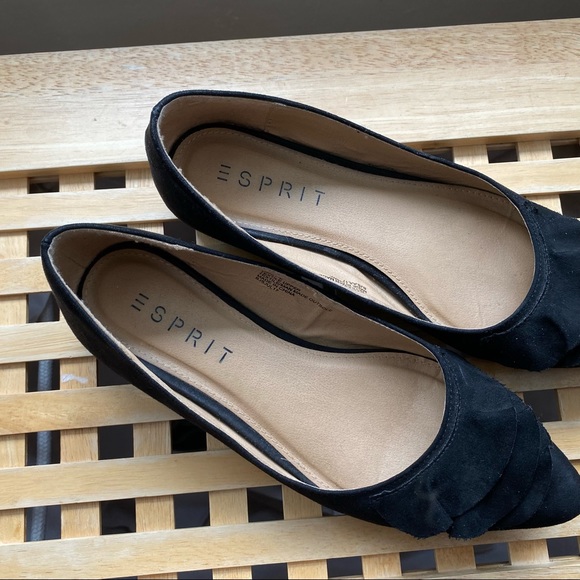 Esprit suede ruffle pointed ballet flats 7 - Picture 4 of 16